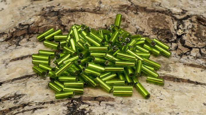 Bugle Beads silverlined 2x7 mm, Lime (20g)