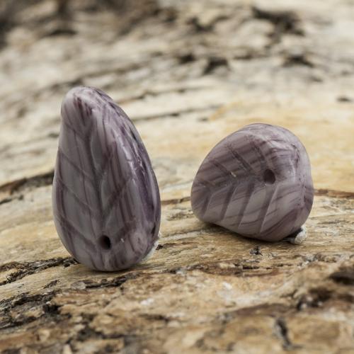 Glaslöv 9x14x3 mm, Lila/Vit (10st)