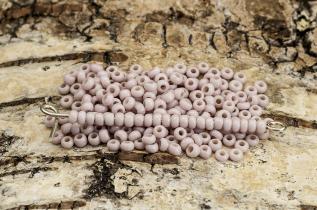 Seed Beads opak 2,6 mm, Ljuslila (20g)