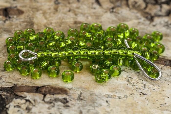 Seed Beads silverlined 2,6 mm, Lime (20g)