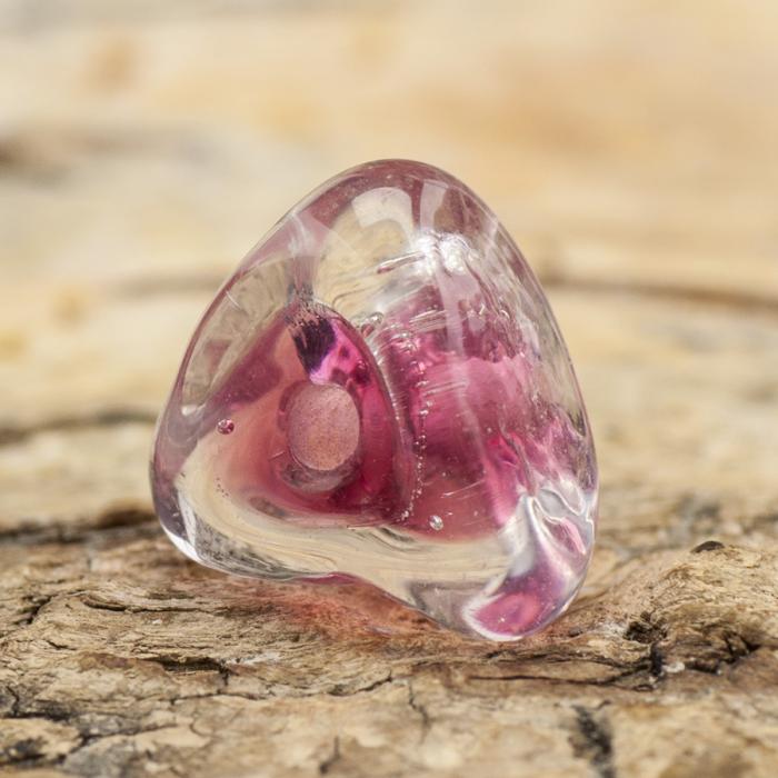 Glasprla Triangel 12 mm, Klar/Cerise (5st)