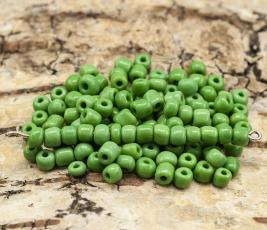 Seed Beads opak 4 mm, Grön (20g)