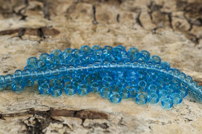 Seed Beads transparent 2,6 mm, Ljusbl (20g)