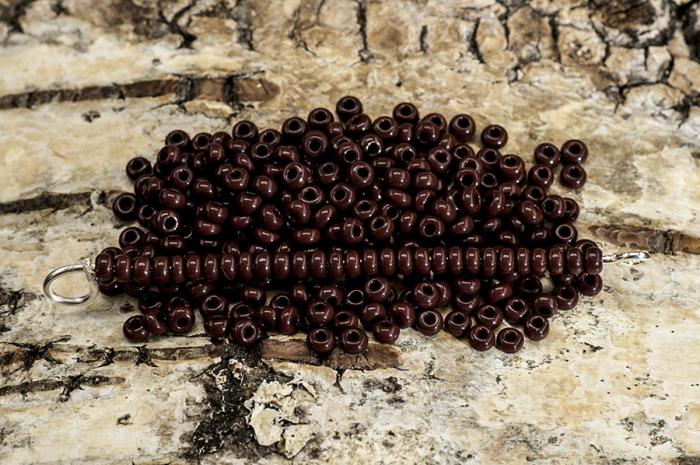 Seed Beads opak 2,6 mm, Mrkbrun (20g)