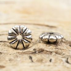 Mellandel Daisy 7 mm, Antiksilver (10st)