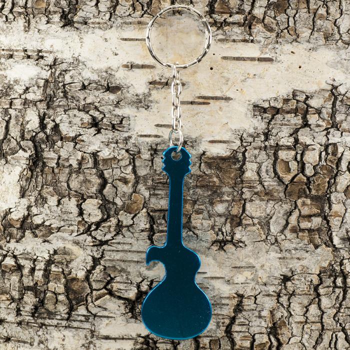 Nyckelring Gitarr med kapsylppnare 27x124 mm, Ljusbl (st)