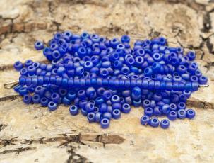 Seed Beads matt rainbow 2,6 mm, Mörkblå (20g)