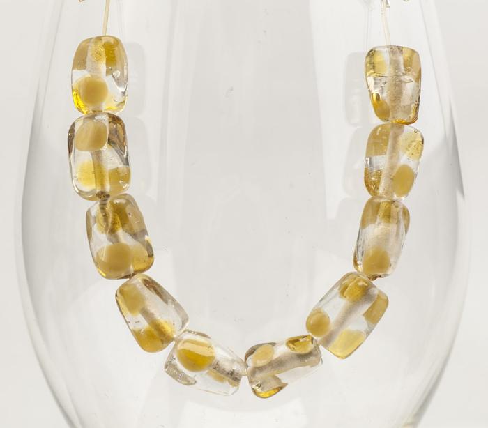 Glaspärla Vriden 9x13 mm, Beige/Honungsgul (5st)