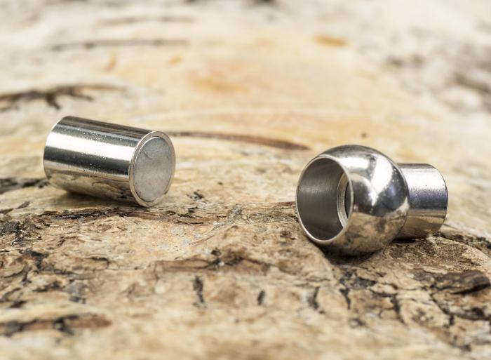 Magnetlås med kula 10x17 mm, Platinafärg (st)