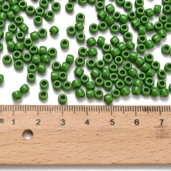 TOHO-pärlor runda 6/0, Opaque Mint Green (50st)