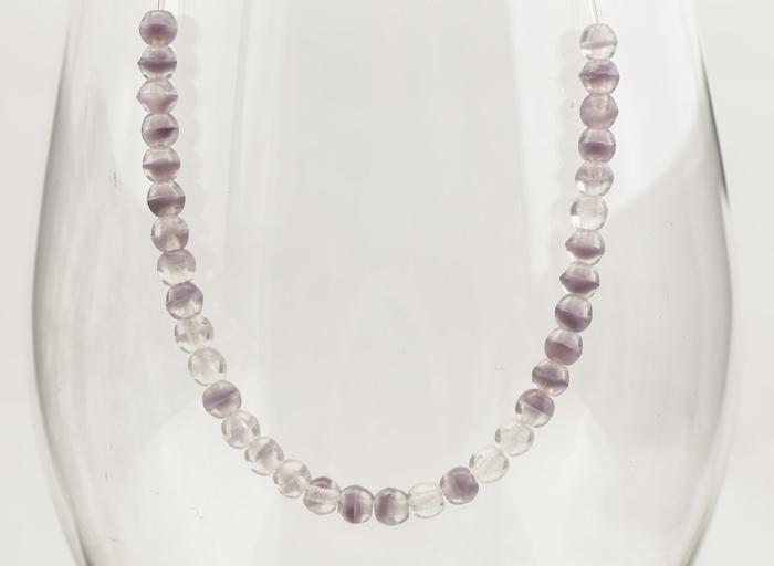 Glaspärla rund 4 mm, Klar/Lila (60st)