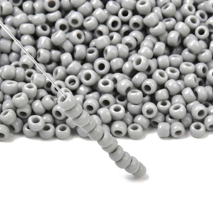TOHO-pärlor runda 6/0, Opaque Gray (50st)