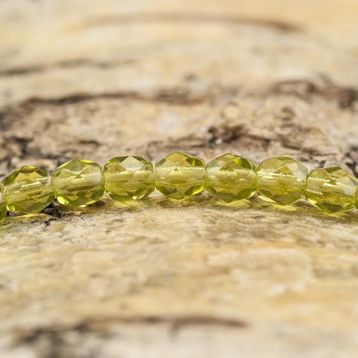 Glaspärla facetterad 3,5x4 mm, Olivgrön (30st)