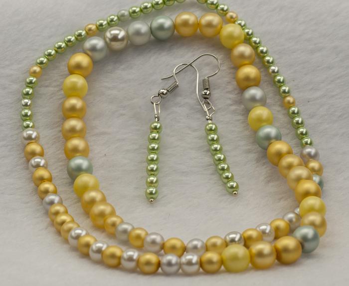 Vaxad glaspärla 4-8 mm, Vårmix (50g)