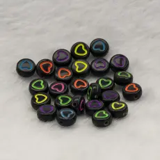 Akrylp&auml;rla Hj&auml;rta 7x3.5 mm, Svart/F&auml;rgmix (25st)