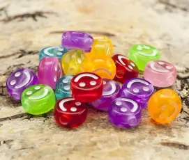 Akrylpärla Smiley 10 mm, Färgmix (25st)