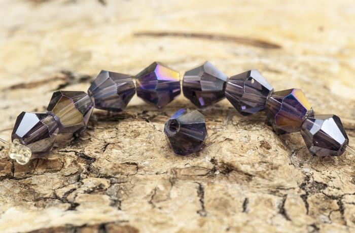 Glaspärla bicone 6 mm, Indigo AB (20st)