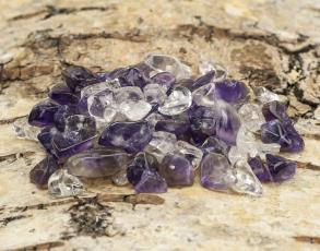 Bergkristall - Ametist Chip 5-10 mm, Lila/Klar (1 str&auml;ng)