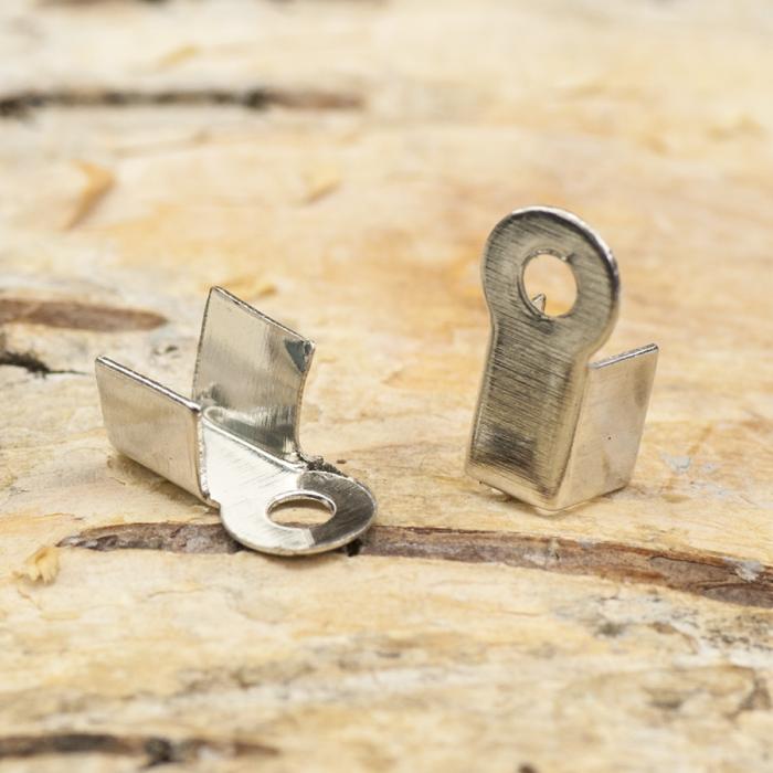 Bandavslut 4x9 mm, Platinafärg (50st)