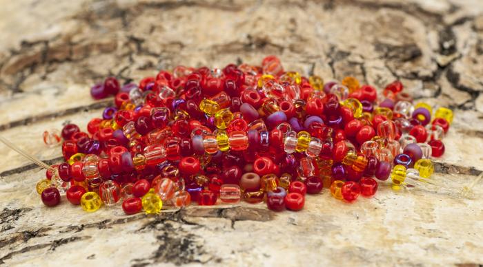 Seed beads Special 2,6 mm, Rödmix (10g)