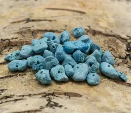 Råa Turkos chip 2-4 x 4-10 mm, Turkos (30st)