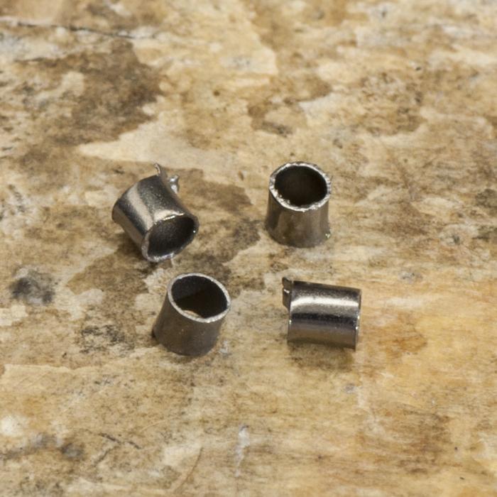Klämpärla avlång 1,5 mm, Svart (100st)