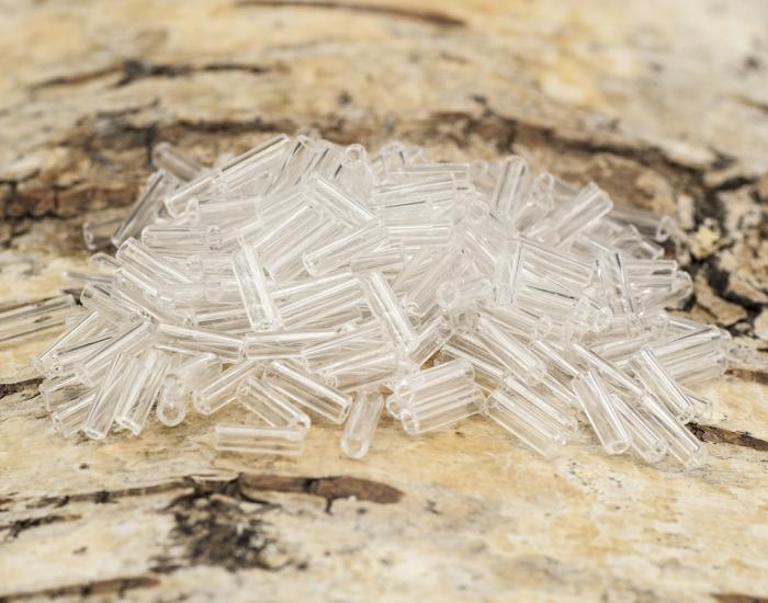 Bugle Beads transparent 2x7 mm, Klar (20g)