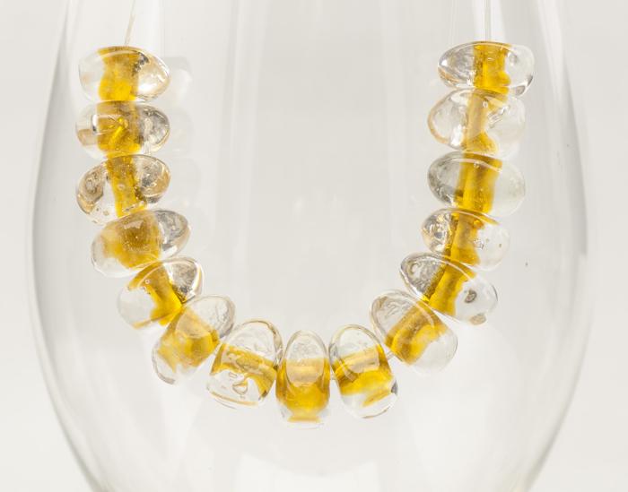Glaspärla Triangel 12 mm, Klar/Bärnsten (5st)