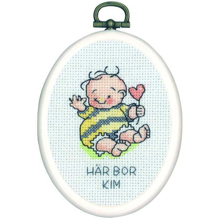 Broderikit Namntavla - Kim