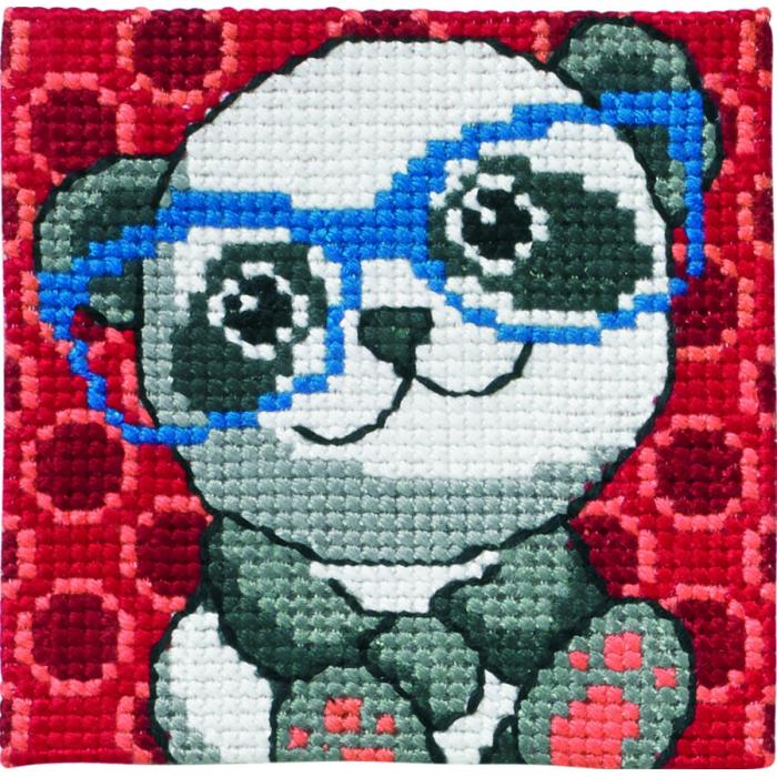 Barnbroderi på stramalj - Panda