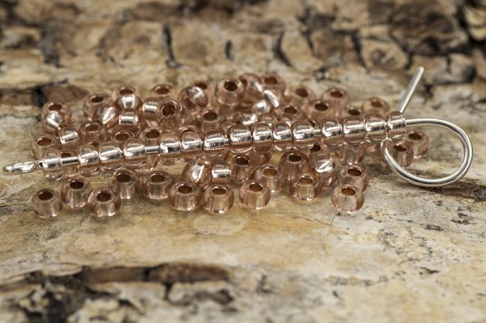 Seed Beads silverlined 2,6 mm, Gammelrosa (20g)