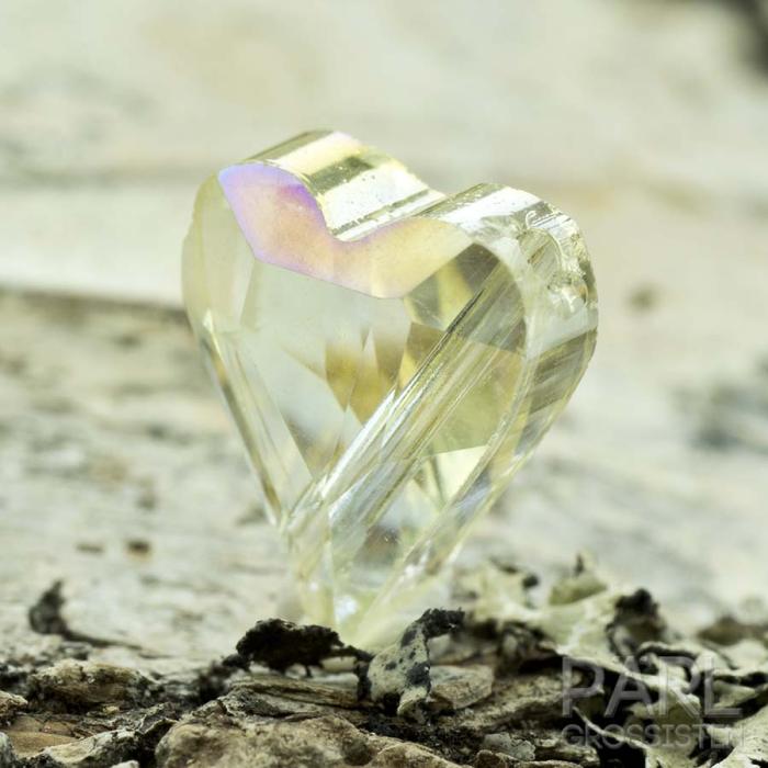 Glaspärla facetterat hjärta 12x10 mm, Ljusgul (st)