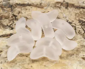 Frostad glaspärla båge 13,5x6 mm, Ljusrosa (10st)