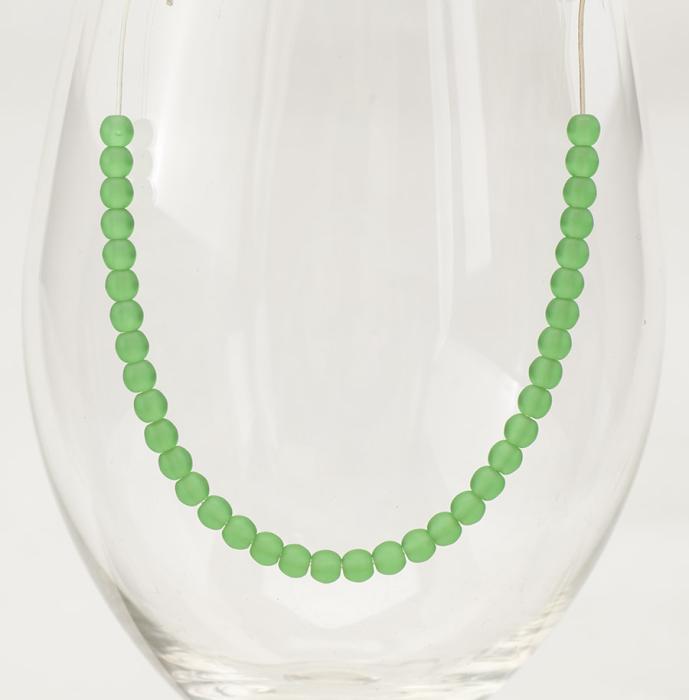 Frostad glaspärla 4 mm, Mörkgrön (60st)
