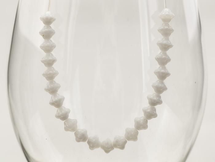 Glaspärla Blomma 6x5 mm, Vit (30st)