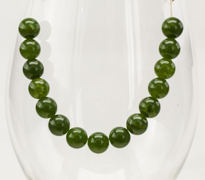 Pärla Malaysia jade 8 mm, Mörk olivgrön (5st)