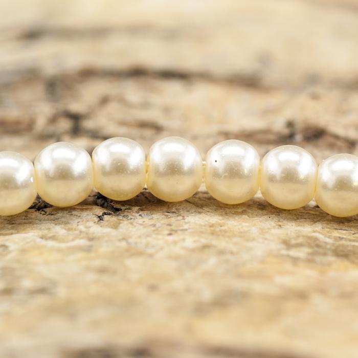 Vaxad glaspärla 4 mm, Gräddvit (60st)