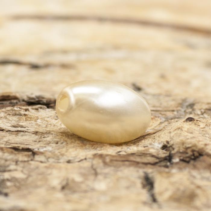 Vaxad glaspärla Oval 6x4 mm, Gräddvit (20st)