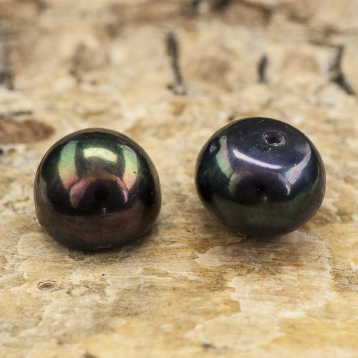 Halvborrad sötvattenspärla 8 mm, Metallic midnattsblå (st)