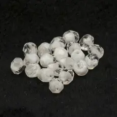 Glasp&auml;rla facetterad kula 6 mm, Klar/Vit (20st)