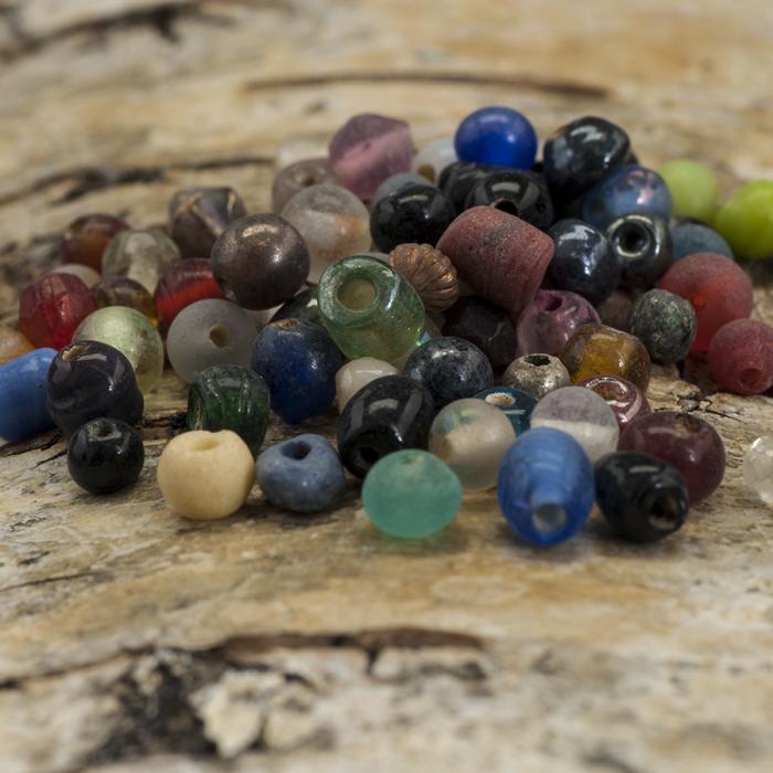 Glaspärlor ca 4 mm, Färgmix (200g)