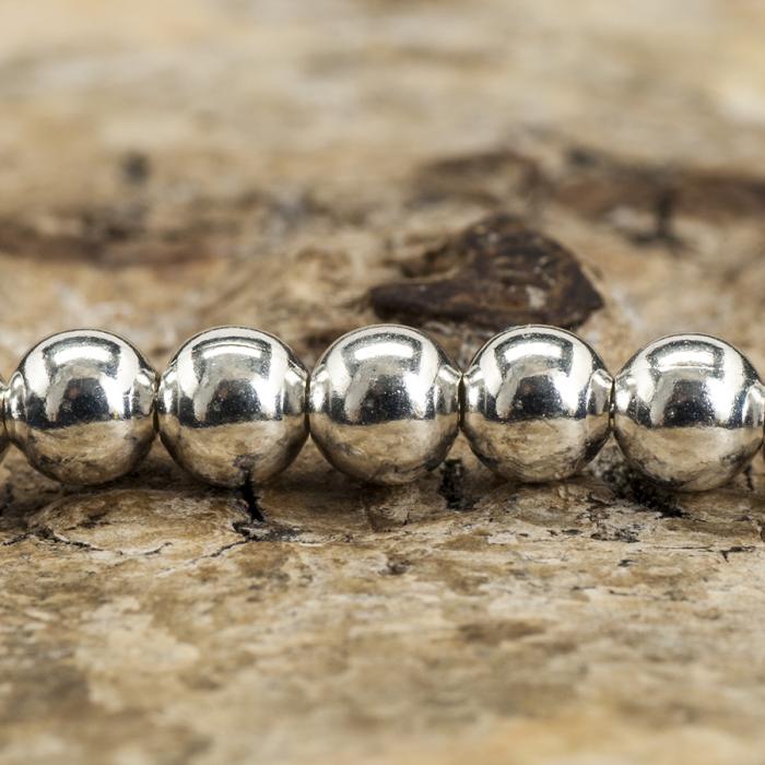 Rund metallpärla 4 mm, Silverfärg (30st)