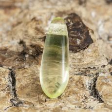 Hänge droppe glas 3,2x10 mm, Gul (20st)