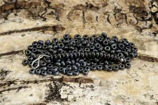 Seed Beads matt rainbow 2,6 mm, Grå (20g)