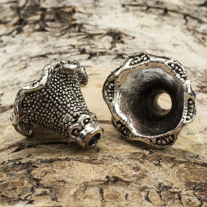 Pärlhållare Blomkjol 21x22 mm, Antiksilver (st)