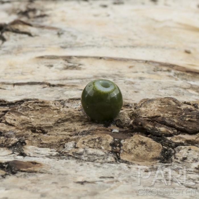 Lackad glaspärla 4 mm, Olivgrön (60st)