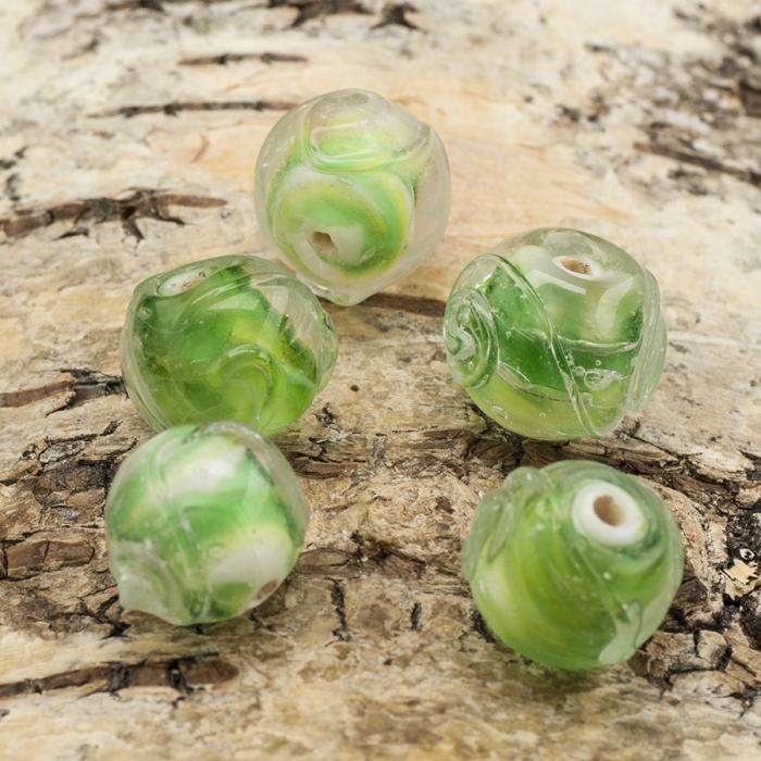 Glaspärla Lampwork Rund 15 mm, Grön/Vit (5st)