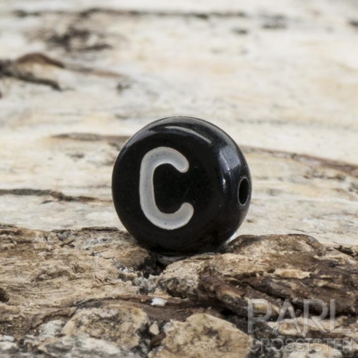 Bokstavspärla C 7 mm, Svart (25st)