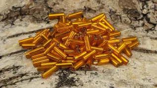 Bugle Beads silverlined 2x7 mm, Orange (20g)