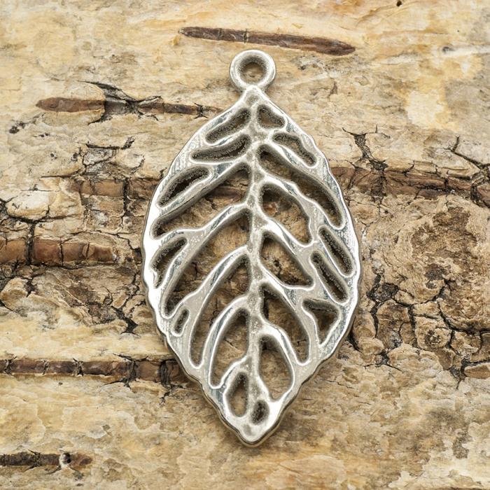 Hänge Löv 48x26 mm, Platinafärg (st)